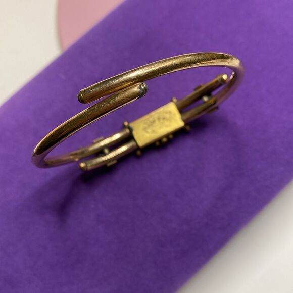 💛 Antique 12k Gold Filled Floral Leaf Bangle Bracelet - Picture 6 of 7